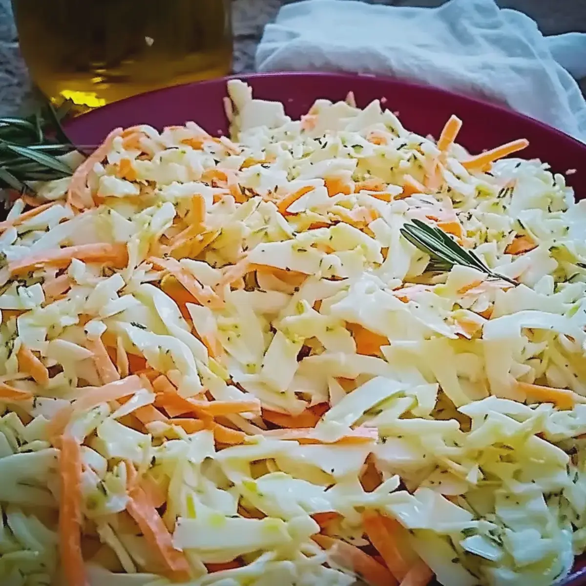 Amerikanischer Krautsalat für Grillabende einfach zubereiten 2 Amerikanischer Krautsalat
