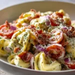 Fresh Grinder Tortellini Salat
