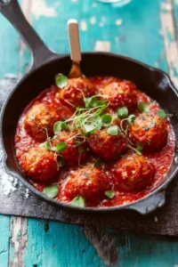 Saftige Albóndigas in aromatischer Tomatensauce
