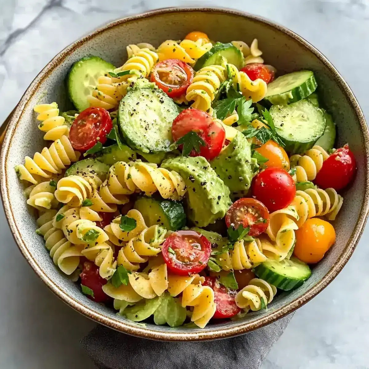 Avocado Pasta Salat
