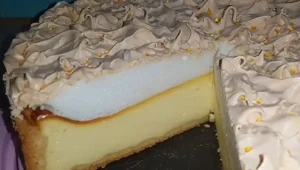 Quark-Käsekuchen mit Baiserhaube
