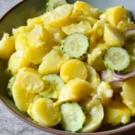kalorienarmer Kartoffelsalat mit Gurke