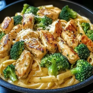 Köstliche Hähnchen-Brokkoli-Pasta