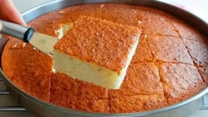 Traditioneller Zitronen-Joghurt-Kuchen