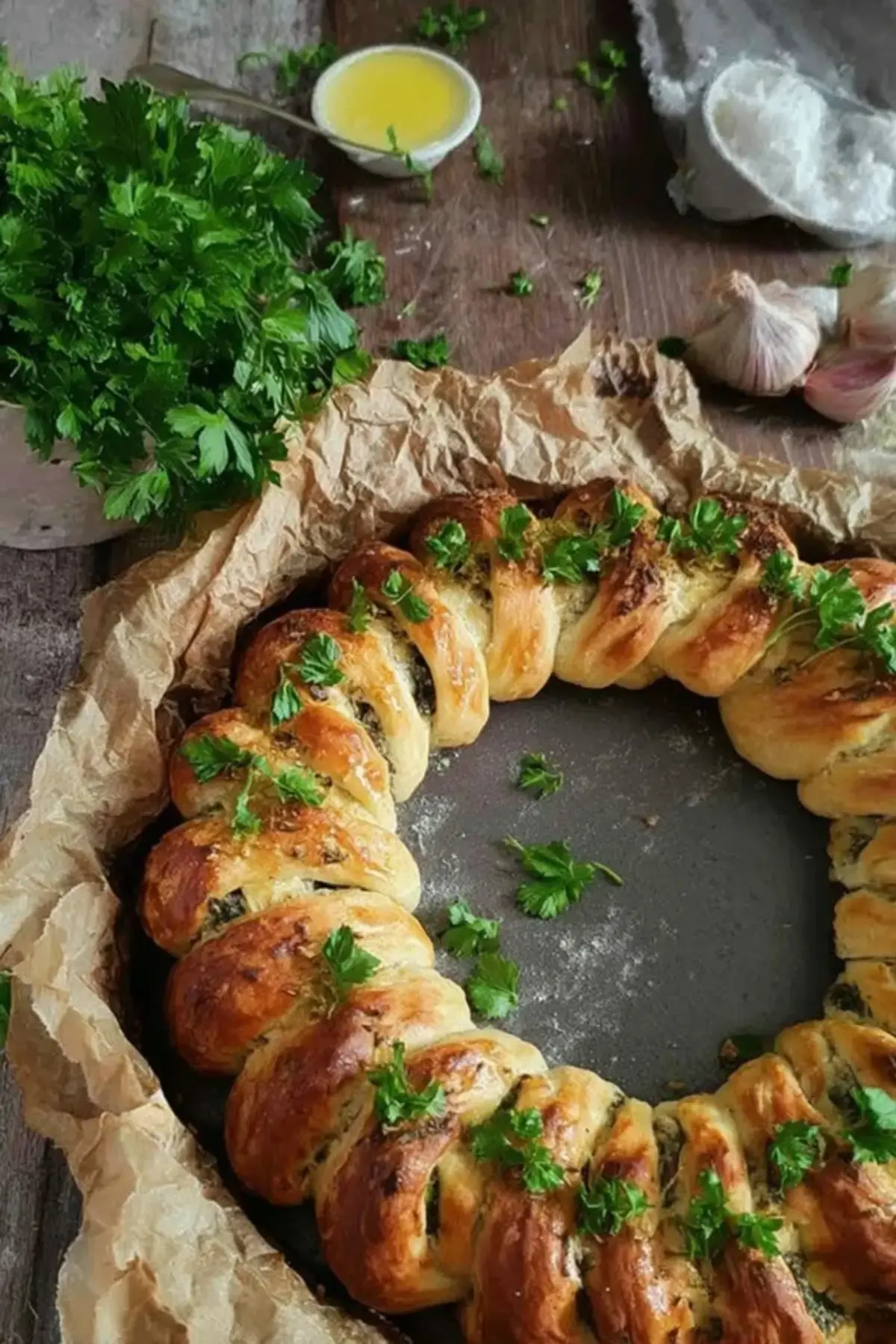 Kräuterkranz aus Pizzateig