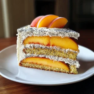 Saftige Pfirsichtorte mit Mohn