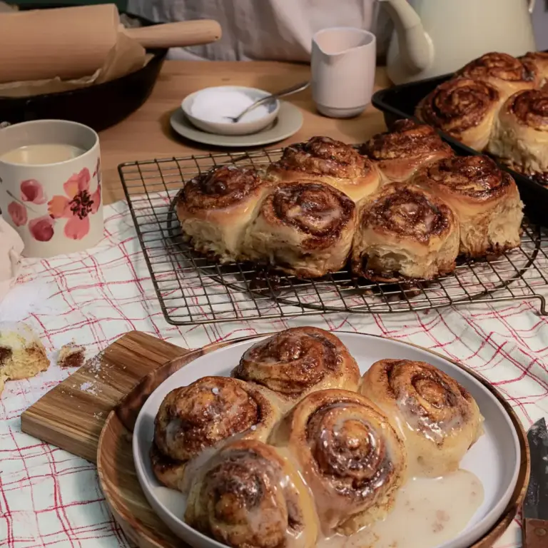 Ruby macht saftige Zimtschnecken