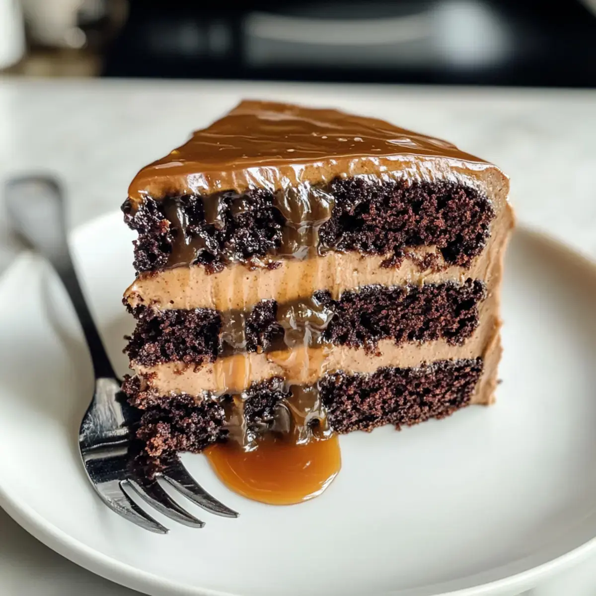 Gesalzene Karamell-Espresso-Schokoladenkuchen