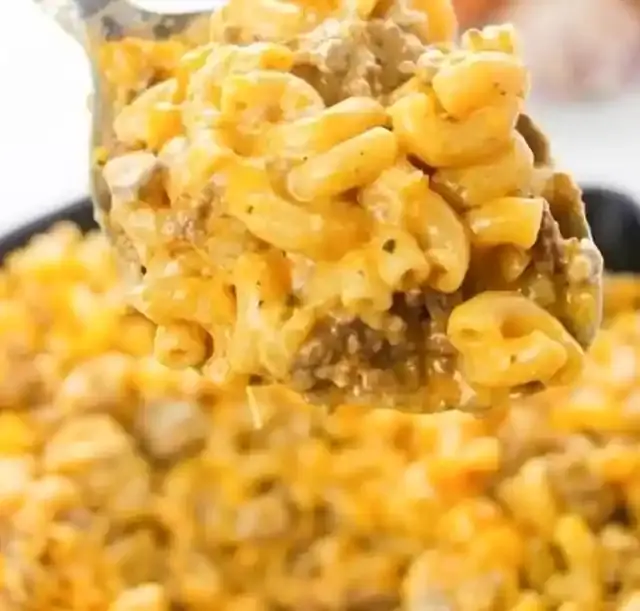 Pikante Hackpfanne mit Nudeln Rezept 2 Hackfleisch Hörnchennudeln Pfanne