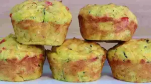 Saftige Zucchini Käse Muffins